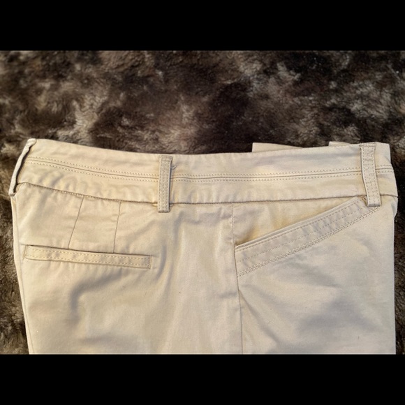 White House Black Market shorts - Picture 9 of 15